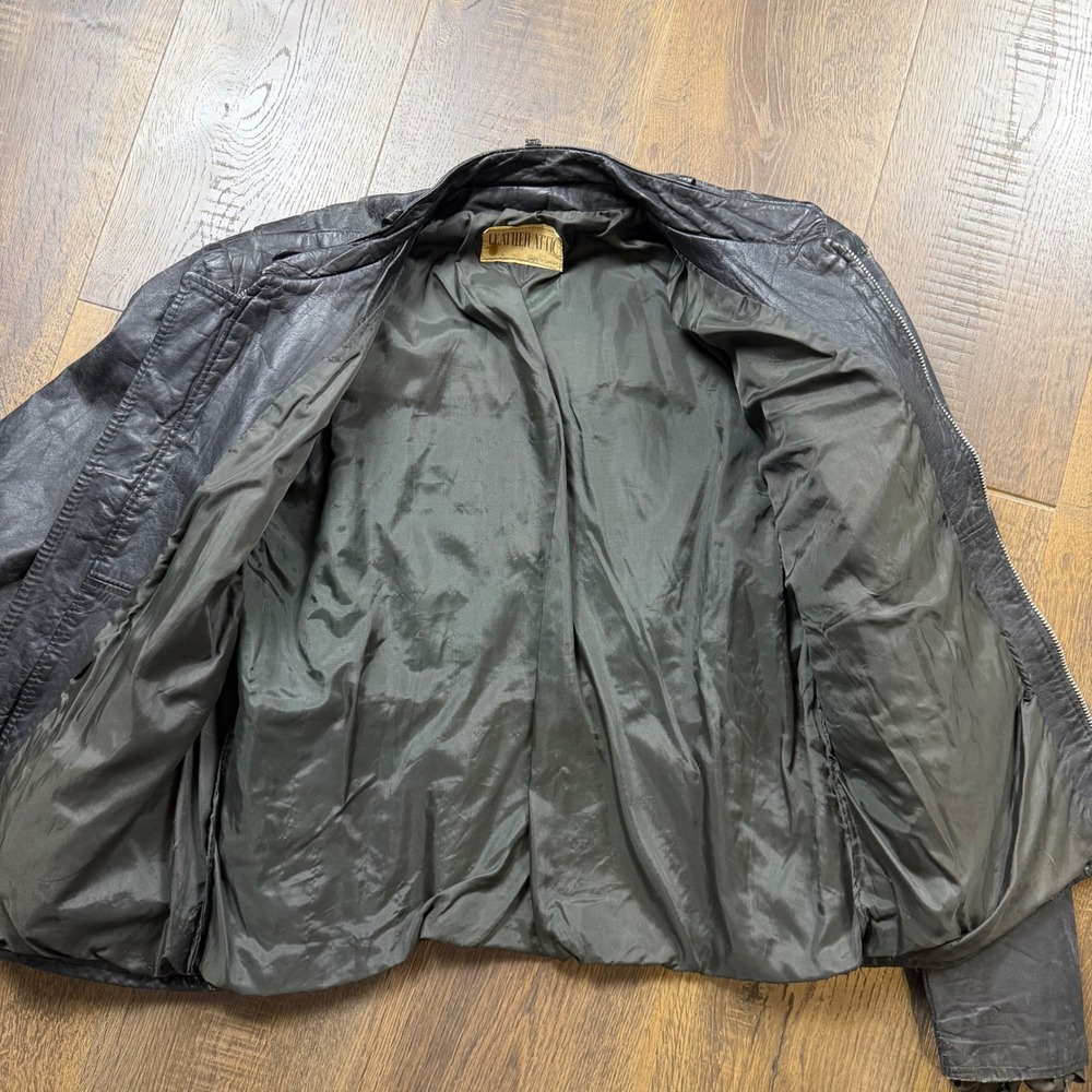 Vintage 80s Leather Attic Black Leather Racer Biker Jacket Made in Canada M/L - Picture 10 of 10